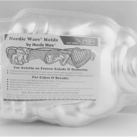 Nordic Ware 2 Pc Aluminum Santa Claus Mold New - Picture 2 of 8